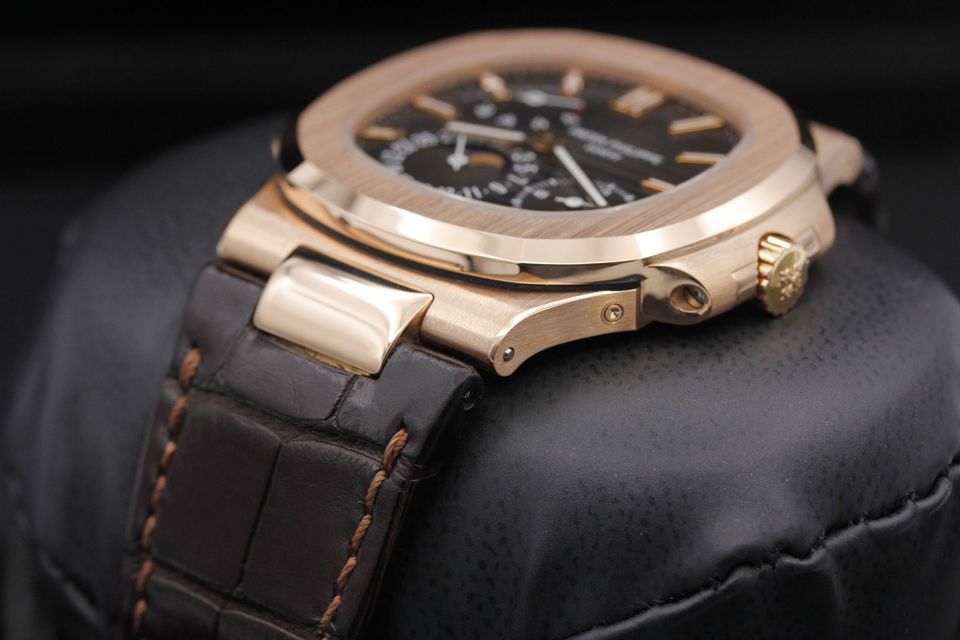 Patek Philippe Nautilus 5712R-001 Image 2